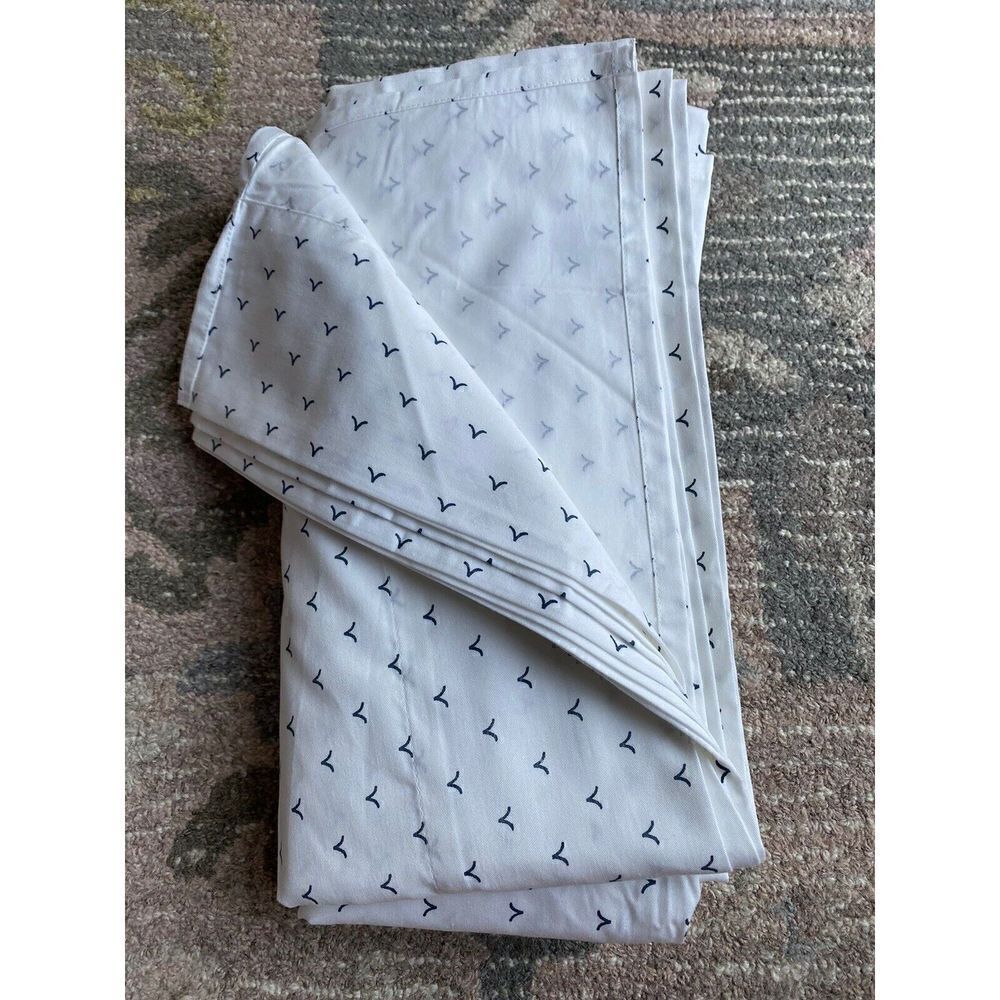 Simple V Design Bed Flat Top Sheet - Picture 2 of 5